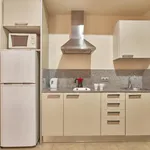 Rent 2 bedroom apartment of 25 m² in Barcelona