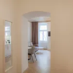 Rent 1 bedroom apartment of 42 m² in Vienna