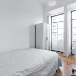 Rent a room of 110 m² in lisbon