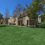 Rent 1 bedroom apartment in Santa Clarita