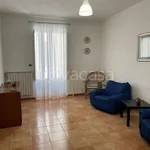 Affitto 3 camera appartamento di 80 m² in Ostuni