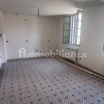 Rent 4 bedroom apartment of 96 m² in Varese