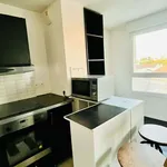 Appartement de 29 m² avec 1 chambre(s) en location à Stains