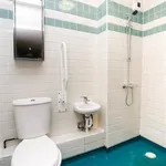 Rent 4 bedroom flat in Newcastle upon Tyne