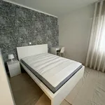 Rent 4 bedroom apartment in Lisbon