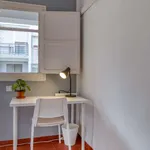 Rent a room of 80 m² in valencia