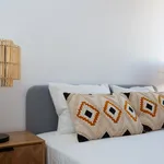 Alquilo 4 dormitorio apartamento de 70 m² en Barcelona