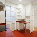 Rent a room of 100 m² in Madrid