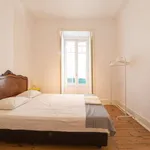 Rent a room in lisbon