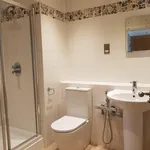 Rent 2 bedroom apartment in Cardiff