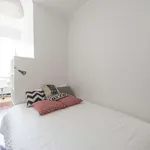 Rent a room in lisbon