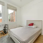 Rent 3 bedroom apartment in London