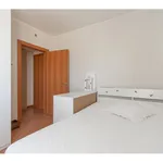 Rent 2 bedroom apartment of 68 m² in Milano