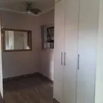 Rent 1 bedroom apartment in Krugersdorp