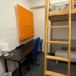 Alquilar 15 dormitorio casa en Barcelona