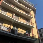 Affitto 3 camera appartamento di 80 m² in Torino