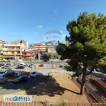 Affitto 5 camera appartamento di 100 m² in Catania