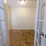 Rent 2 bedroom apartment in Manhattan