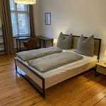 Miete 2 Schlafzimmer wohnung von 1098 m² in Berlin