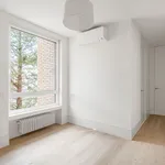 Alquilo 4 dormitorio apartamento de 260 m² en Madrid