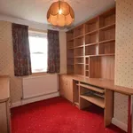 Rent 4 bedroom house in South East England