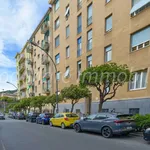 Affitto 2 camera appartamento di 60 m² in Savona