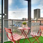 Rent 3 bedroom flat of 95 m² in Newcastle upon Tyne