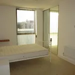 Rent 2 bedroom apartment in Plymouth