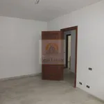 Affitto 4 camera appartamento di 141 m² in Carrara