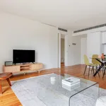 Rent 1 bedroom apartment of 700 m² in Lisbon