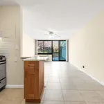 Rent 1 bedroom apartment in Queens