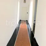 Rent 5 bedroom apartment of 120 m² in Genova