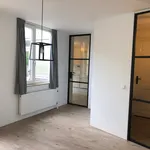 Huur 7 slaapkamer huis van 217 m² in Drie Papegaaien