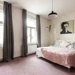 Rent 2 bedroom apartment of 100 m² in Prague