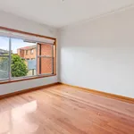 Rent 2 bedroom apartment in VIC