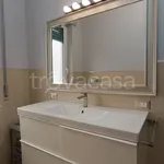 Rent 3 bedroom apartment of 90 m² in Genova