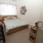 Rent 3 bedroom apartment in Yorkshire And The Humber