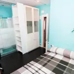 Alquilar 5 dormitorio apartamento en Oviedo