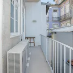 Rent 2 bedroom apartment in Porto