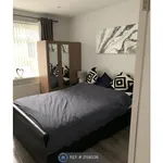 Rent 3 bedroom house in Wales