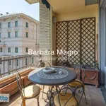 Rent 5 bedroom apartment of 200 m² in Milan