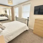 Rent 4 bedroom house in North West England