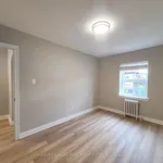 Appartement de 656 m² avec 1 chambre(s) en location à Toronto (Oakwood Village)