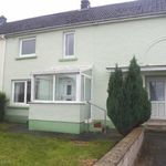 Rent 3 bedroom flat in Wales