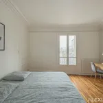 Appartement de 71 m² avec 3 chambre(s) en location à Suresnes