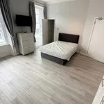 Rent 5 bedroom flat in Scotland