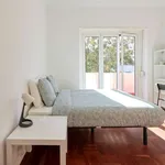 Rent a room in lisbon