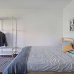 Rent a room in lisbon