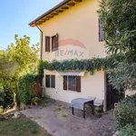 Casa Indipendente in affitto a Montevecchia , giardino, caminetto, libero subito - TrovaCasa