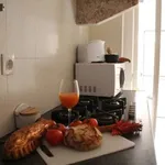 Rent 1 bedroom apartment of 50 m² in Lisbon